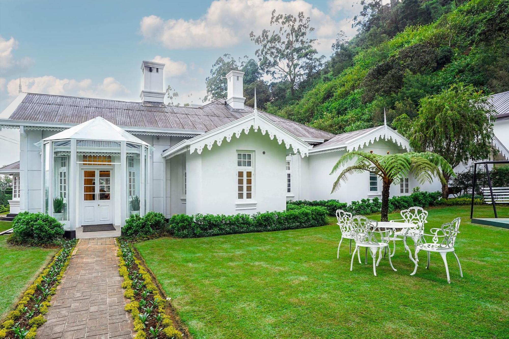 The Clovelly Bungalow Нувара-Элия Экстерьер фото