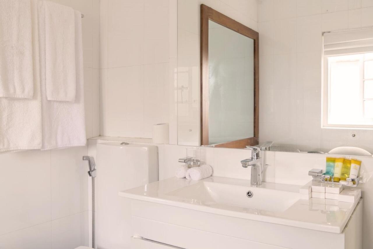 The Clovelly Bungalow Нувара-Элия Экстерьер фото